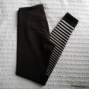 Old Navy Striped Compression Leggings
